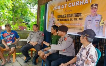 Warga Sampaikan Keluhan Sampah Hingga Kamtibmas di Jum’at Curhat Polsek Muara Bengkal