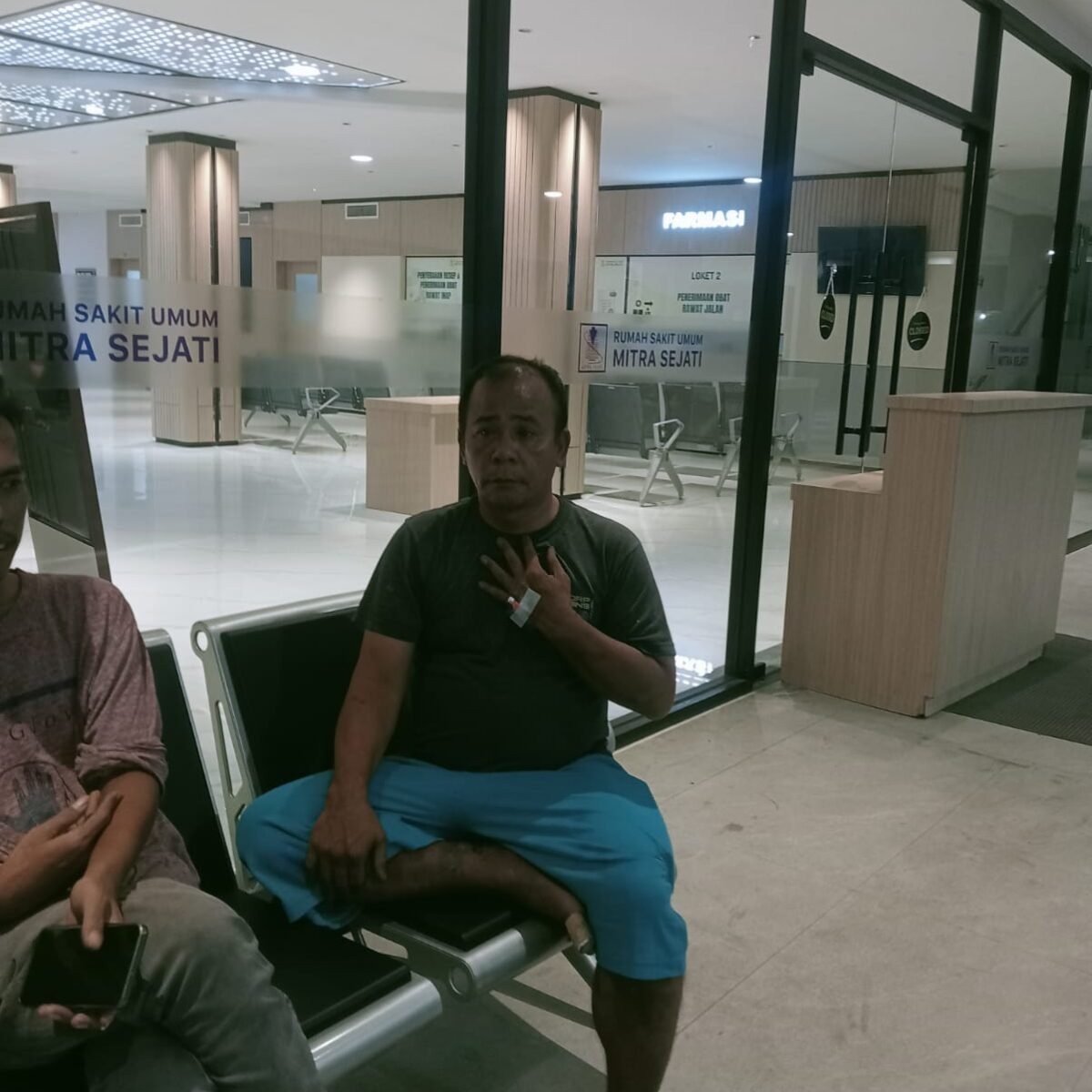 Dokter Bersama Perawat IGD Rumah Sakit Mitra Sejati Menolak Pasien dan Menyuruh Pasien Pulang Pukul 00.30 Wib