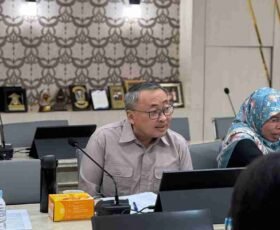 Ketua Komisi V DPRD Jabar H.Yomanius Untung Soroti : Kendala Pelaksanaan SPMB Tahun 2026