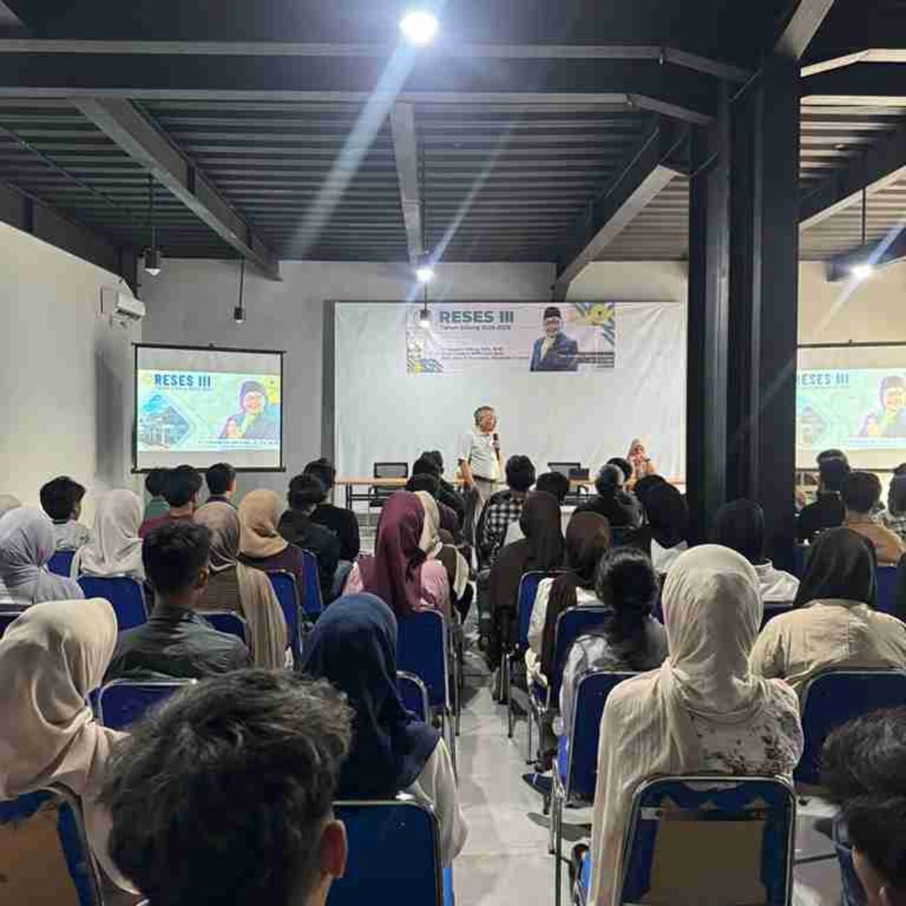Reses III Di Majalengka: H. Yomanius Untung Serap Aspirasi Pemuda, Dorong Pendidikan dan Teknologi Menuju Indonesia Emas