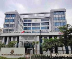 Wakil Bupati Indramayu Penuhi Panggilan Kejati Jabar Sebagai Tersangka Kasus Korupsi ‎