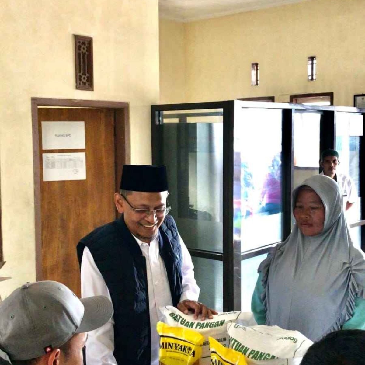 Penyaluran Bantuan Pangan di Kecamatan Maja: 8.949 Keluarga Penerima Manfaat Terima Bulan Februari dan Maret
