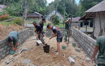 Bantuan Presiden Prabowo Mulai Dirasakan, Rumah Naofaondu Fau di Nias Selatan Direhab Lewat Karya Bakti TNI