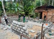 Karya Bakti TNI Mulai Bangun Rumah Samueli Buulolo Lewat Program RTLH Bantuan Presiden Prabowo