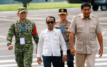 Pangdam XXI/RI dan Forkopimda Sambut Kedatangan Presiden RI di Provinsi Lampung