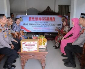 Polres Pidie Gelar Anjangsana, Pererat Silaturahmi dengan Purnawirawan, Warakawuri dan Personel Sakit