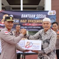 Jelang HUT Bhayangkara ke – 80, Polres Aceh Selatan Laksanakan Bansos untuk Purnawirawan Polri dan Masyarakat