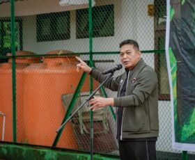 Farewell Game Tenis, Olahraga Bersama Lapangan Karang Panjang Dihadiri Para Tokoh dan Pejabat Daerah