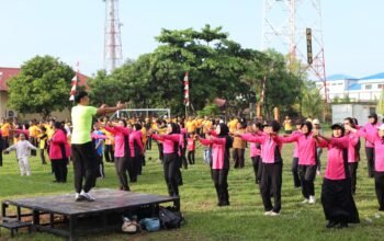 Polresta Deli Serdang Gelar Olahraga Bersama Sambut Hari Bhayangkara ke – 80