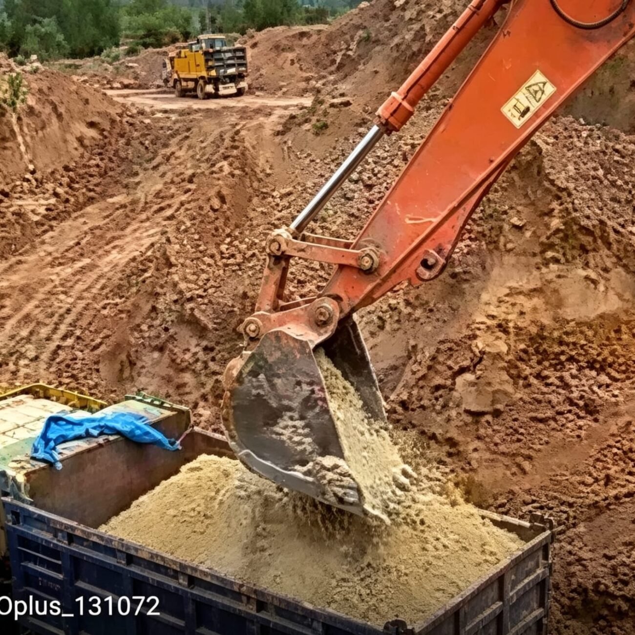Polemik Tambang Pasir Silika di Montongsekar Belum Terjawab, Masyarakat Tunggu Klarifikasi dan Transparansi