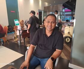H. Zulhan Hanafiah, S.Kom, Keuchik Gampong Jeulingke Kota Banda Aceh Menghadiri Angkatan II Kepala Desa Masuk Kampus di Depok
