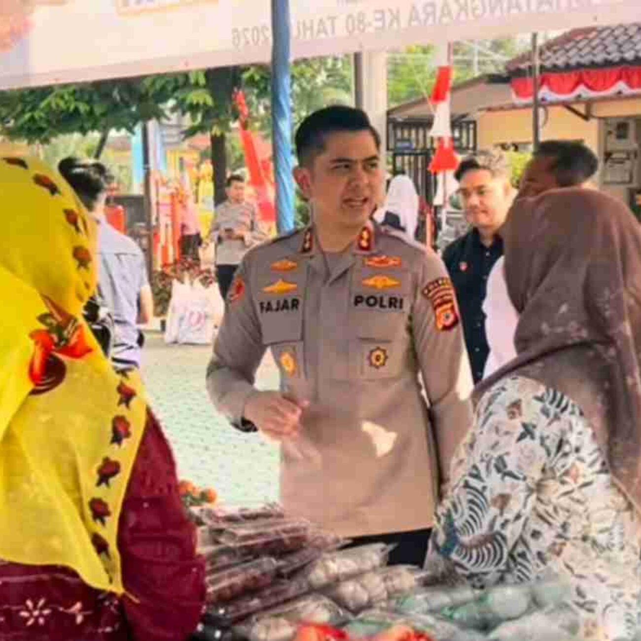 Dalam Rangka HUT Bhayangkara ke‑80, Gerakan Pangan Murah Hadir di Halaman Polres Indramayu
