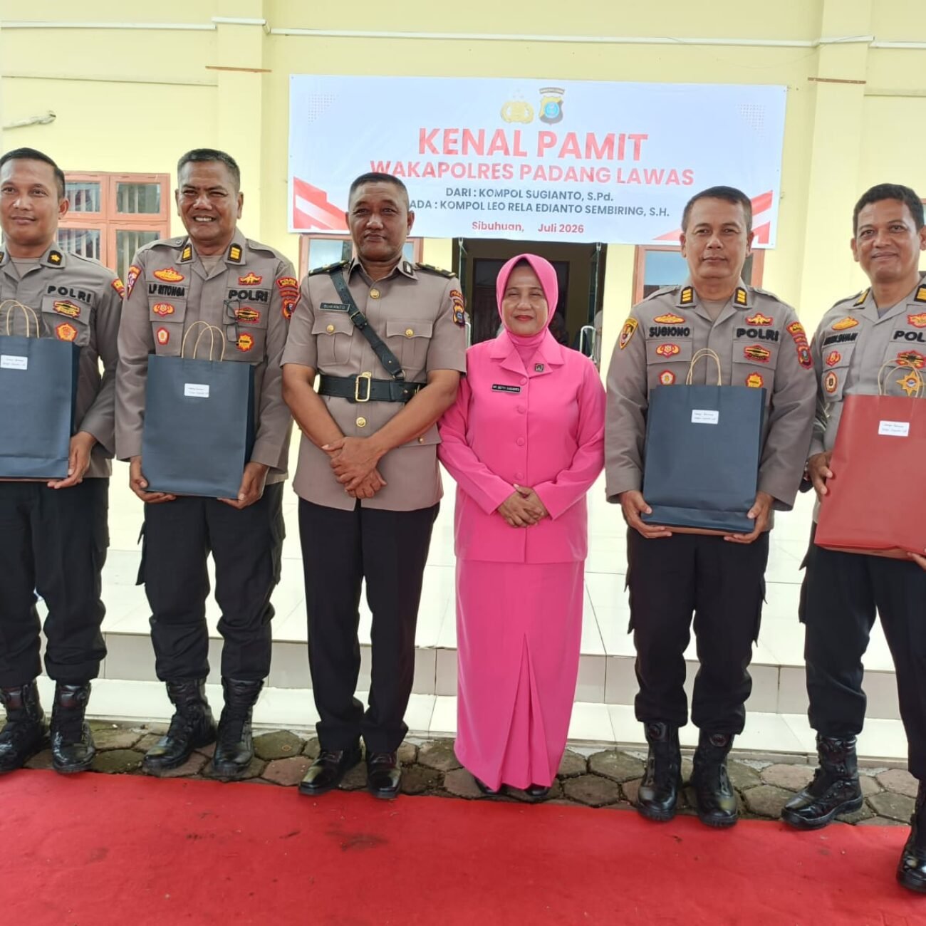 Kapolres Padang Lawas Pimpin Kenal Pamit Pejabat Utama, Tegaskan Semangat Pengabdian dan Regenerasi Organisasi