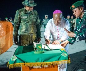 Penghormatan Terakhir bagi Pilot PT AMA, Pangkogabwilhan III Kawal Penyerahan Jenazah di Lanud Silas Papare