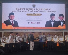 Dukung Sukses Penyelenggaraan Haji 2026, Polri Terima Penghargaan dari Kementerian Haji dan Umrah RI