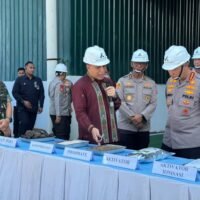 Dari Kampar ke Pasar Global, Kapolri Tinjau Inovasi Pupuk Batu Bara Karya Anak Bangsa