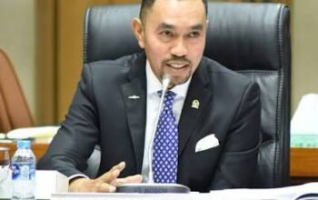 Wakil Ketua Komisi III DPR RI Ahmad Sahroni Soroti Video Perdamaian Antara Korban Pencurian Yang Jadi Tersangka di Polrestabes Medan Dengan Pelaku Pencurian Toko Ponsel di Pancur Batu