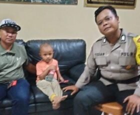 Respons Cepat Personel Polsek Kawasan Kalibaru Polres Tanjung Priok, Berhasil Mempertemukan Anak Hilang dengan Keluarganya