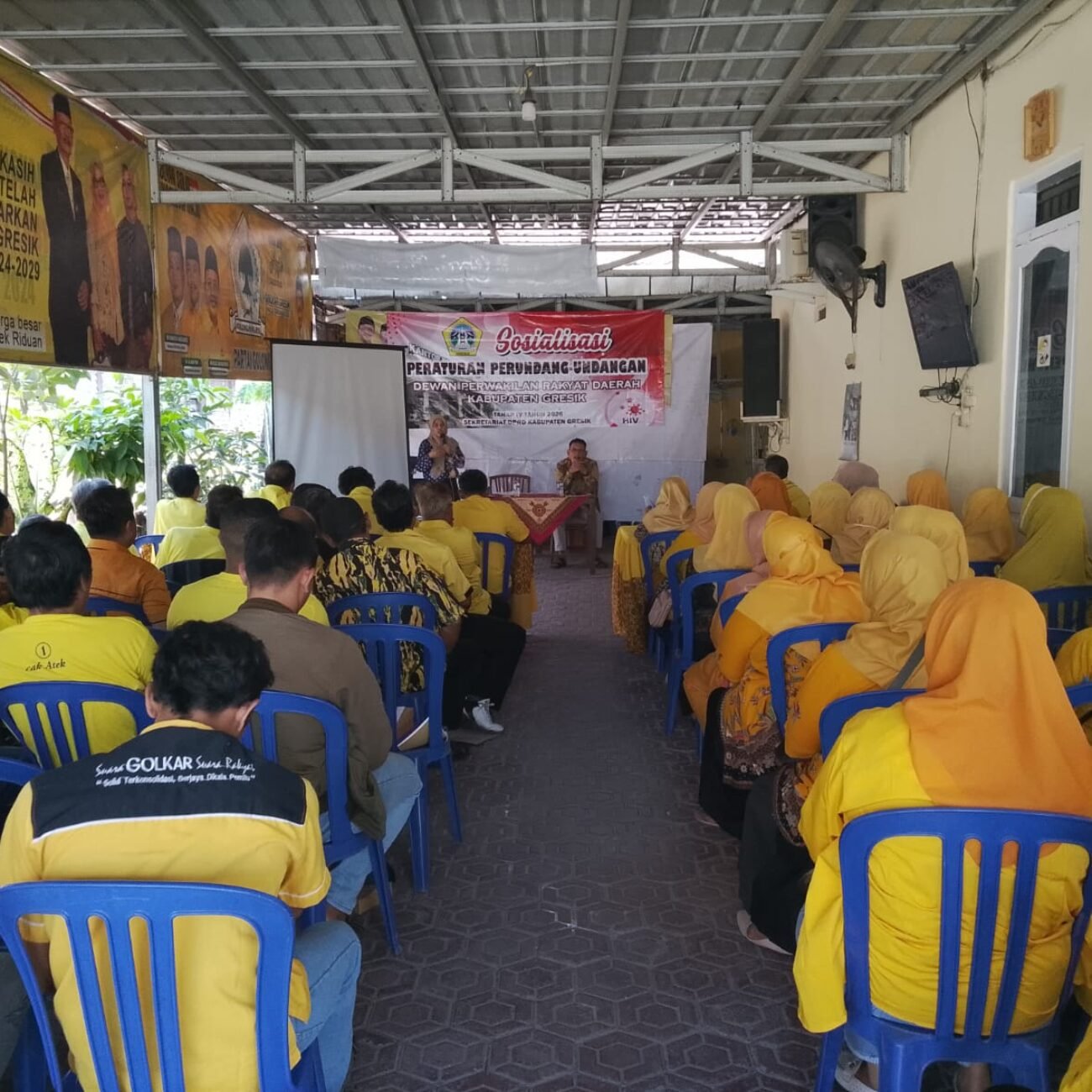 Sosper Tahap IV, Anggota DPRD Gresik Fraksi Golkar Atek Sosialisasikan Perda Penanggulangan HIV/AIDS di Driyorejo