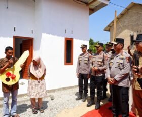 Kapolda Babel Resmikan Bedah Rumah Korban Kebakaran di Bangka Barat