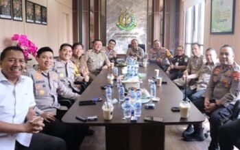 JJOS Forkopimko Jakarta Utara Berikan Surprise Ulang Tahun kepada Dandim 0502/Jakarta Utara, Wujud Sinergitas Antarinstansi