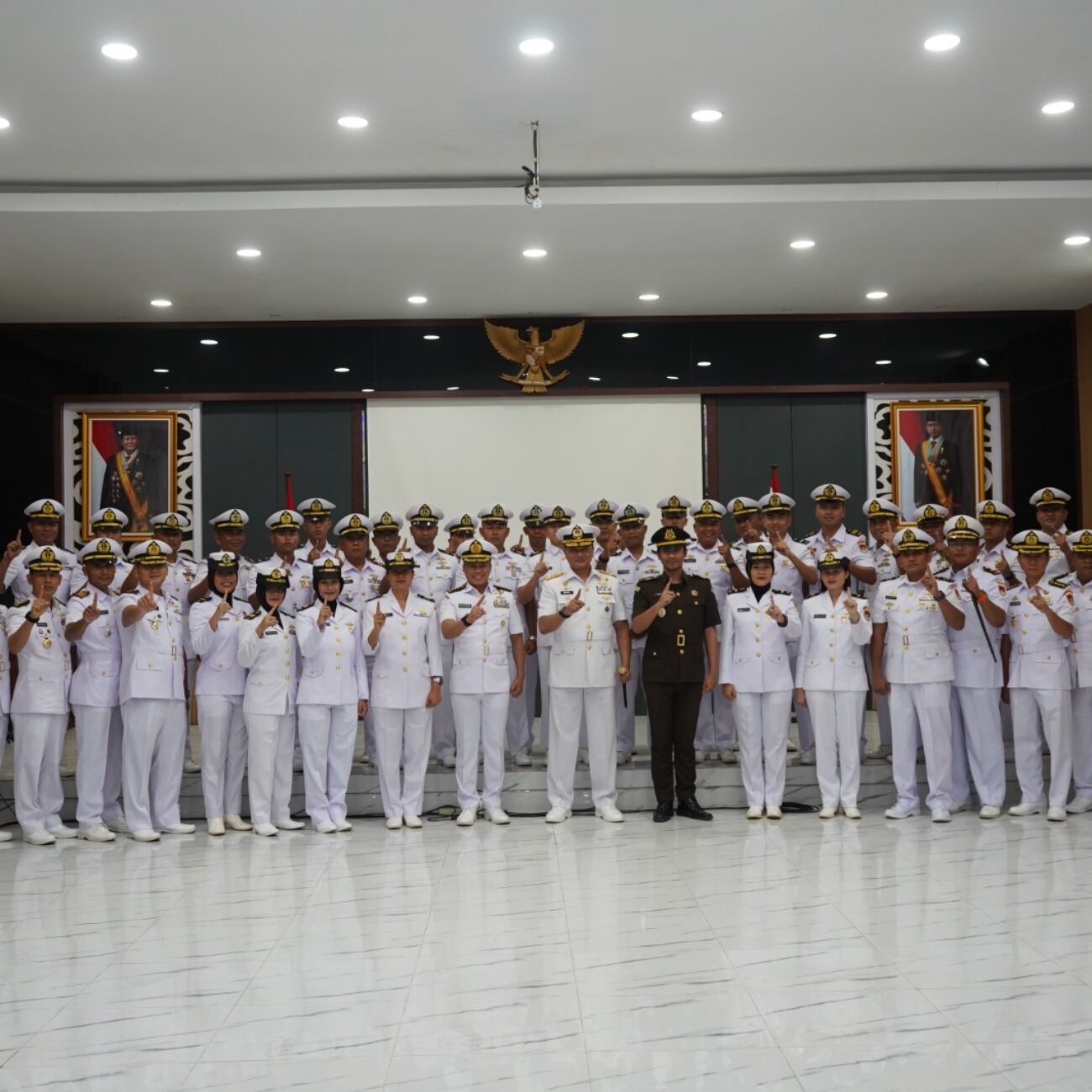 Perkuat Penegakan Hukum Maritim, Dankodaeral I Sumpah Perwira Penyidik Tindak Pidana Tertentu di Laut