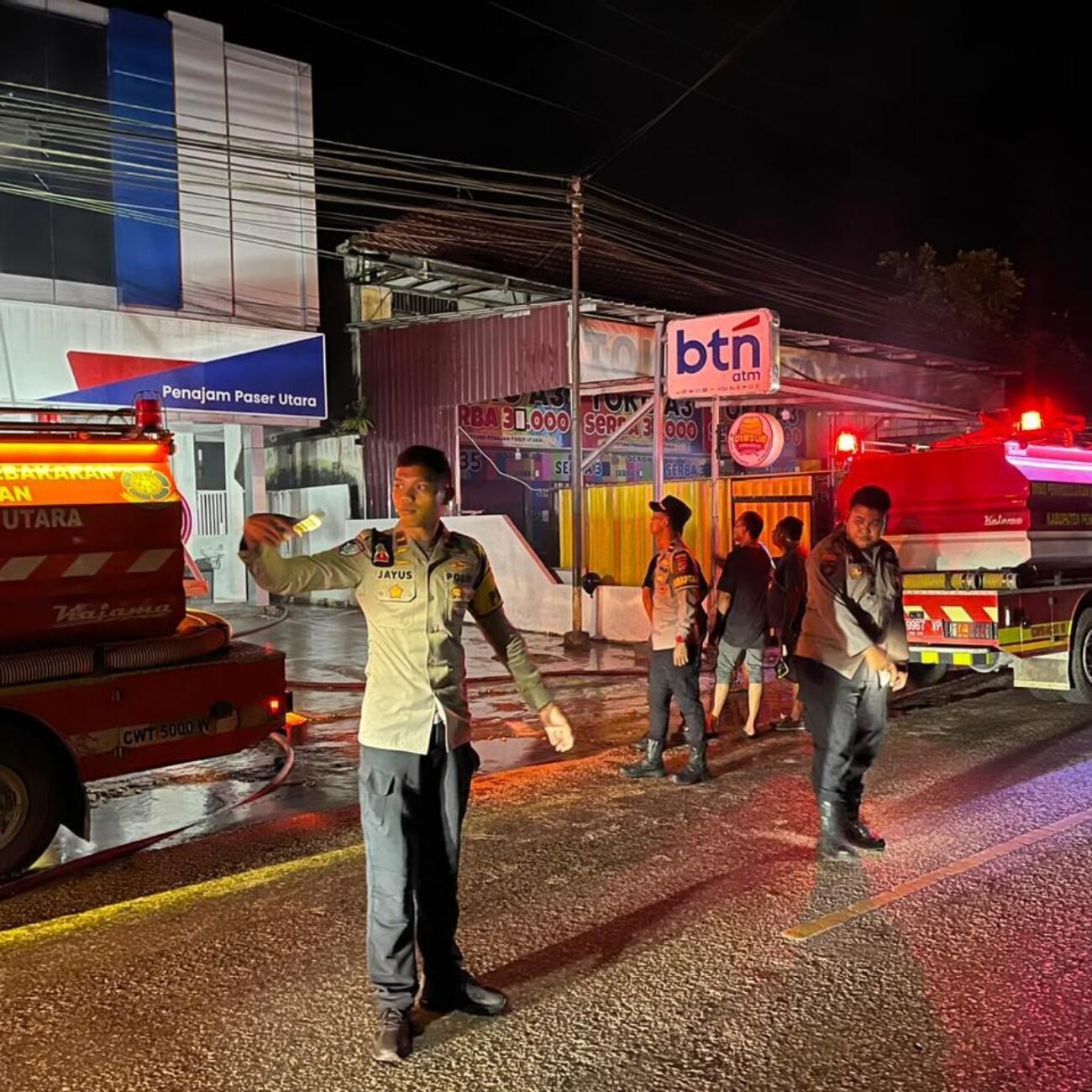 Polres PPU Bersama BPBD Dan Damkar Berhasil Padamkan Kebakaran Bangunan Di Petung Berkat Respon Cepat Call Center 110