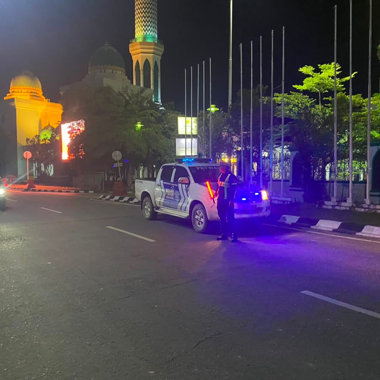 Intensifkan Patroli Malam Dan Penindakan ETLE Mobile, Satlantas Polres Kutim Wujudkan Kamseltibcar lantas Di Sangatta