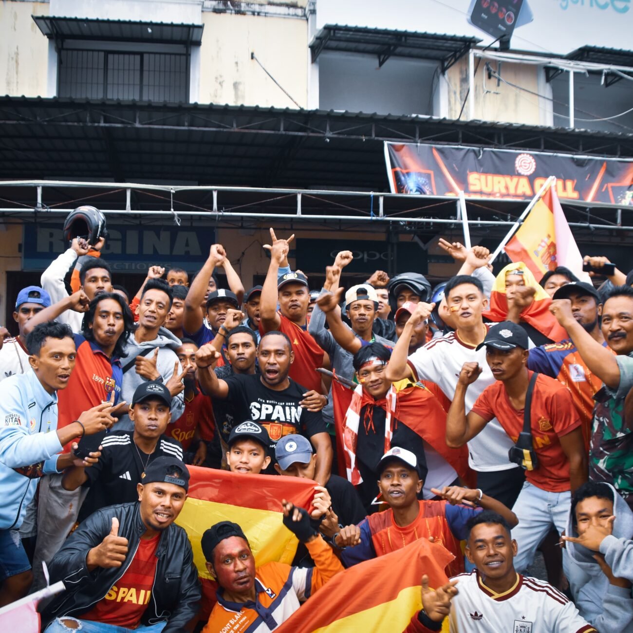 Kodim 1710/Mimika Gelar Nobar Final Piala Dunia 2026 di Tiga Lokasi Bersama Masyarakat