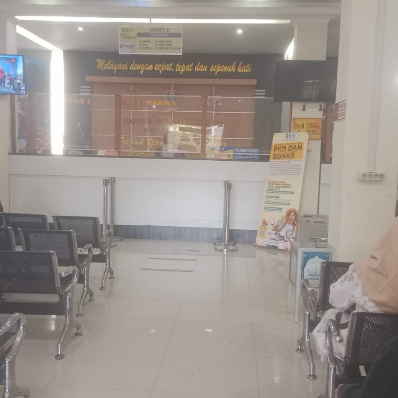 Masyarakat Nilai Samsat Ponorogo Bebas Calo, Pelayanan Mandiri Dinilai Cepat dan Transparan