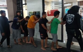 Polda Jatim Subdit ||| Jatanras Amankan 7 Pelaku Temasuk Penadah