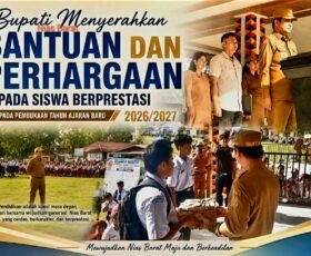 Bupati Nias Barat Serahkan Penghargaan dan Penghargaan Bagi Siswa Berprestasi Pada Pembukaan TA 2026/2027