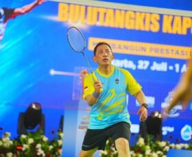 Kapolri Duet Bareng Widi Chandra Kasih Lawan Bahlil-Muhammad di Penutupan Kapolri Cup 2026