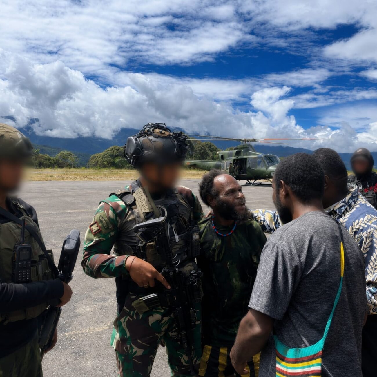 Bukan Sekadar Menjaga Keamanan, Koops TNI Habema Hadir Membawa Harapan bagi Warga di Tengah Konflik Ugimba, Papua Tengah