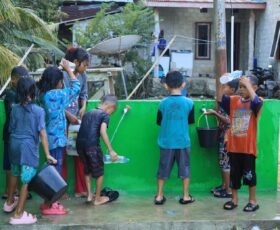 Senyum Anak-Anak di Tengah Air Bersih, Bukti Nyata TMMD Hadir untuk Warga