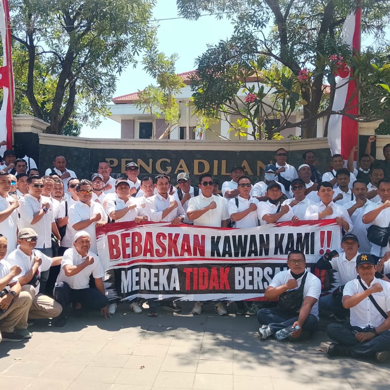 Aliansi Serikat Pekerja Tanjung Perak Gelar Aksi Solidaritas
