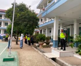 Kasat Lantas Polres Sibolga Edukasi Pelajar SMA Negeri 1 Sibolga soal Tata Tertib Berlalu Lintas