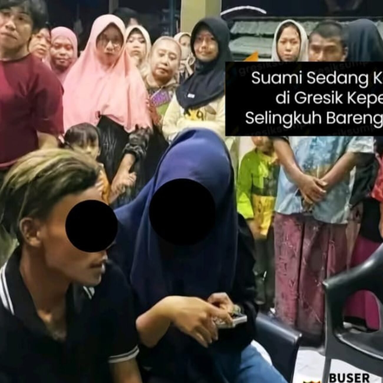 Diduga Asyik “Masuk Rumah Diam” diamSaat Ditinggal Suami Cari Nafkah, Pasangan Selingkuh di Gresik Digerebek Warga hingga Bersembunyi di Kamar Mandi