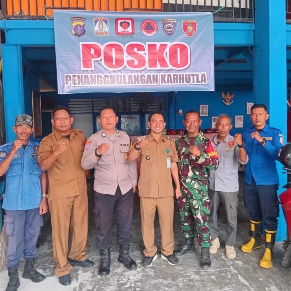 Satgas Karhutla Bersama Unsur Tiga Pilar Bentuk Posko Perkuat Pencegahan Kebakaran dan Kamtibmas Di Balikpapan Utara