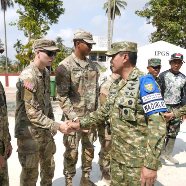 Encap SGS 2026 Buktikan Komitmen Tni Bersama Negara Bangun Fasilitas Pendidikan Untuk Masyarakat Di Martapura