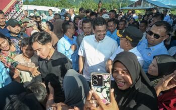 Kunjungi Huntara Tapsel, Wapres Gibran dan Gubernur Bobby Pastikan Huntap Segera Dibangun