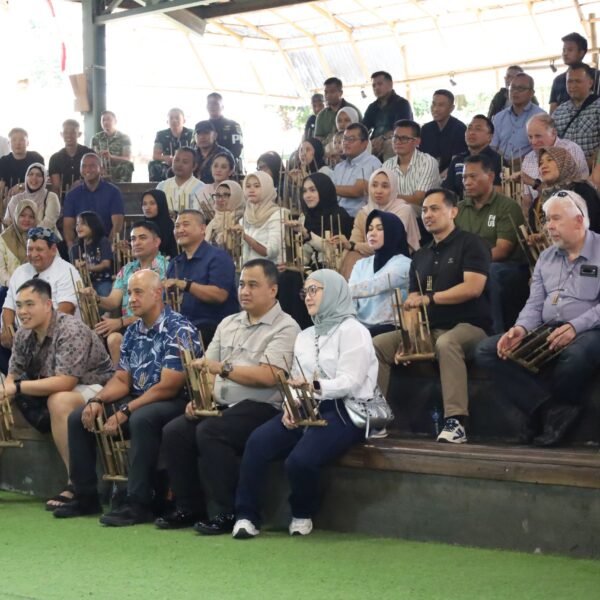 _Culture Day_ Peserta Staffex SGS 2026 Ulik Budaya Indonesia Di Saung Angklung Udjo