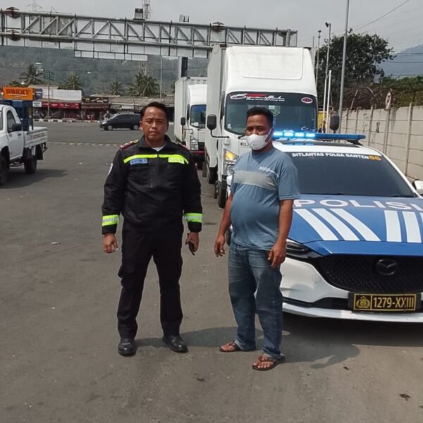 Polri Gerak Cepat Dukung Pemadaman Karhutla Sumsel dengan Formula X-Fire