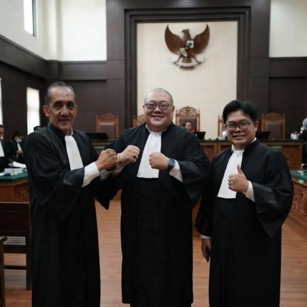 Dua Tangguh Penegak Hukum FERADI WPI, Yulianto Kiswocahyono dan Eko Wahyu Pramono Dijuluki “The Lion of FERADI WPI”
