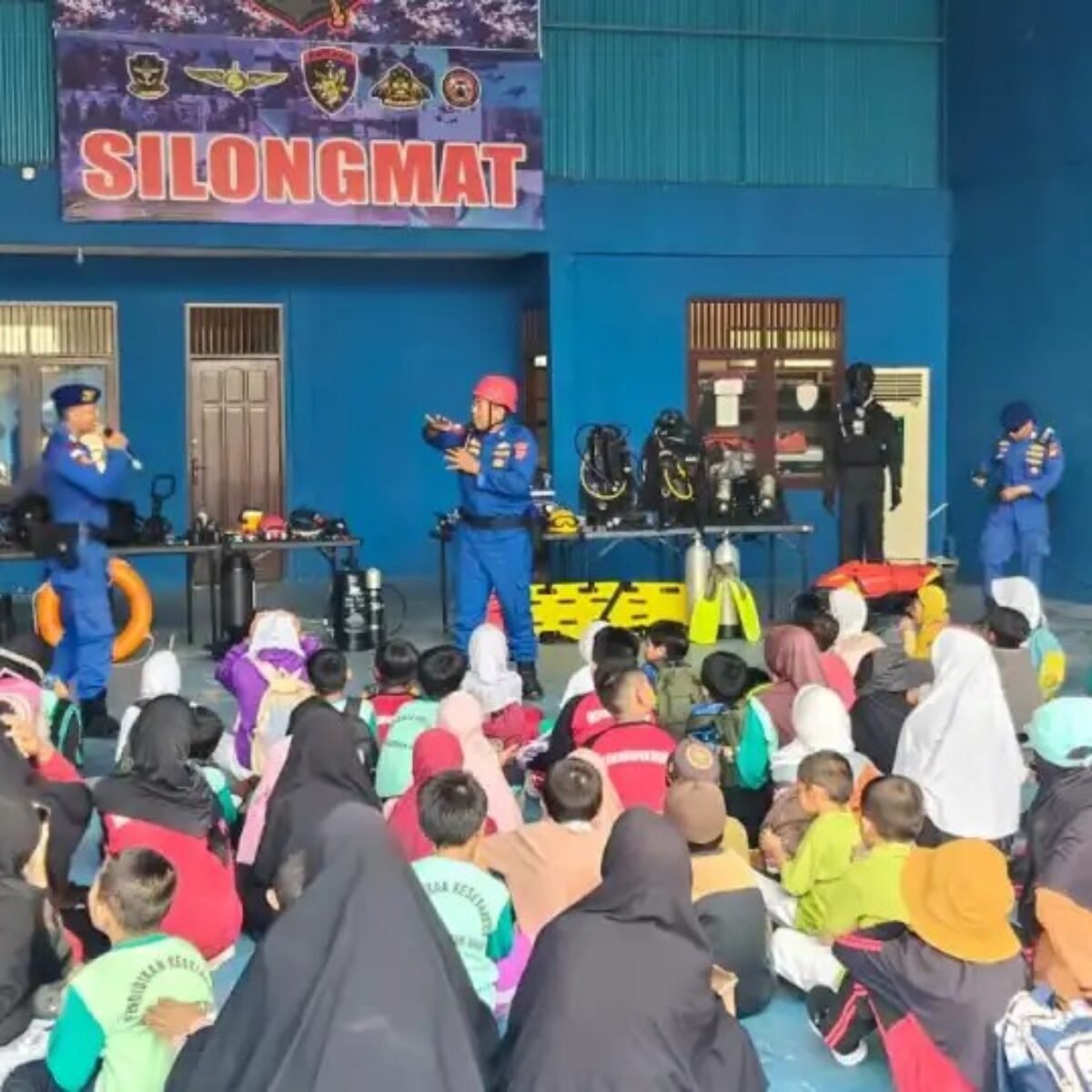 Siswa Paket A SKB Balikpapan Lakukan Outing Class Edukasi Manggrove dan SAR di Mako Ditpolairud Polda Katim