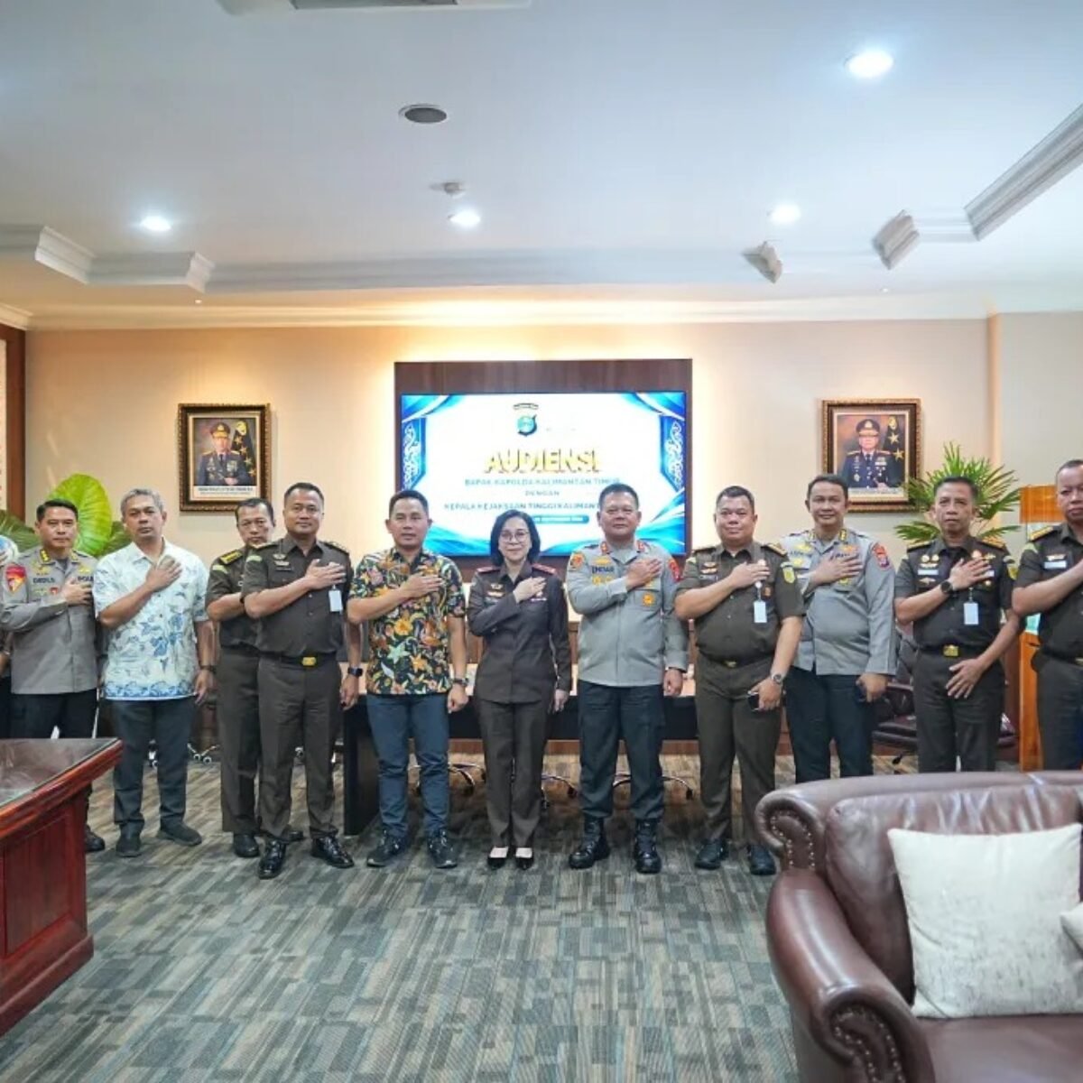 Terima Audiensi Kajati, Kapolda Kaltim Menjadikan Momentum Mempererat Koordinasi dan Sinergi Antar Lembaga Penegak Hukum di Wilayah Kalimantan Timur