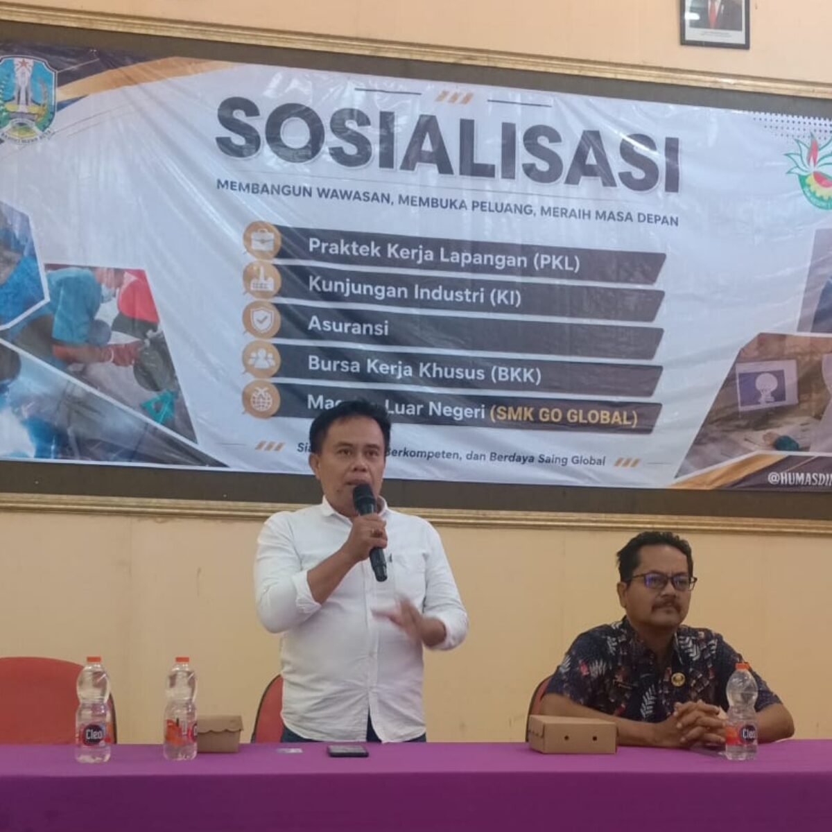 Undang Ortu Siswa, SMKN 2 Sampang Sosialisasikan Kunjungan Industri, PKL dan Asuransi Kecelakaan Diri Siswa