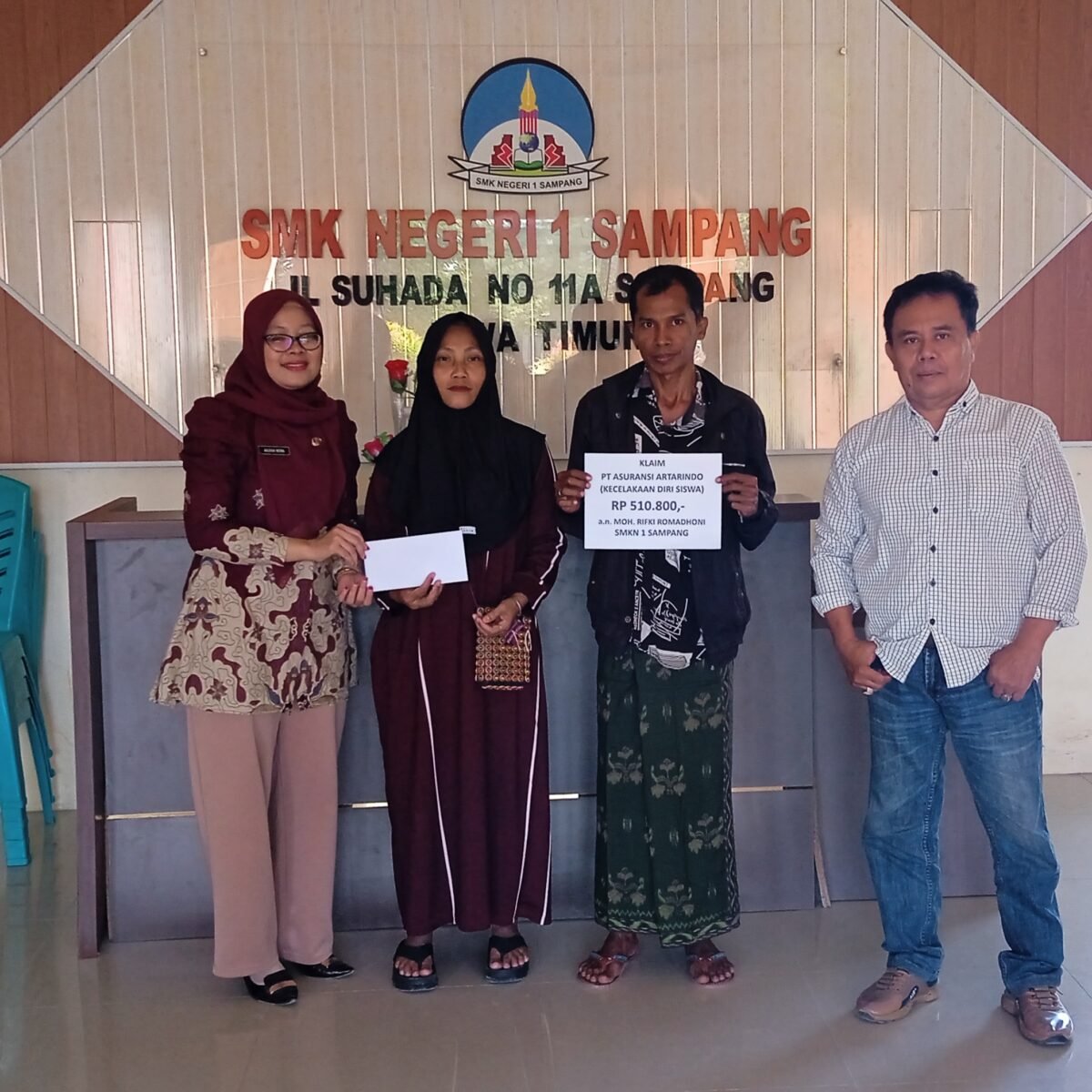 PT Artarindo Cairkan Klaim Asuransi Kecelakaan Diri Siswa SMKN 1 Sampang Diwakili Orangtua Siswa